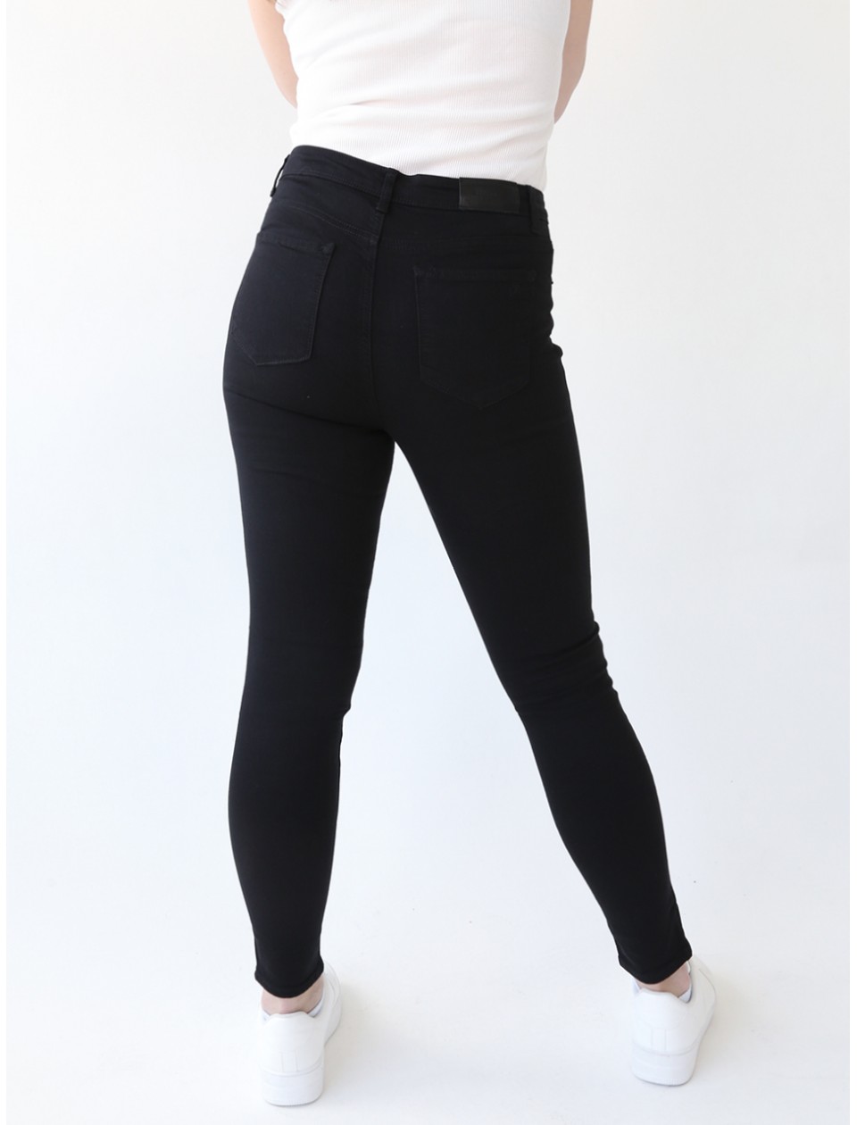 джинсы Re+ 8237 черный  америк  25-30 Ж