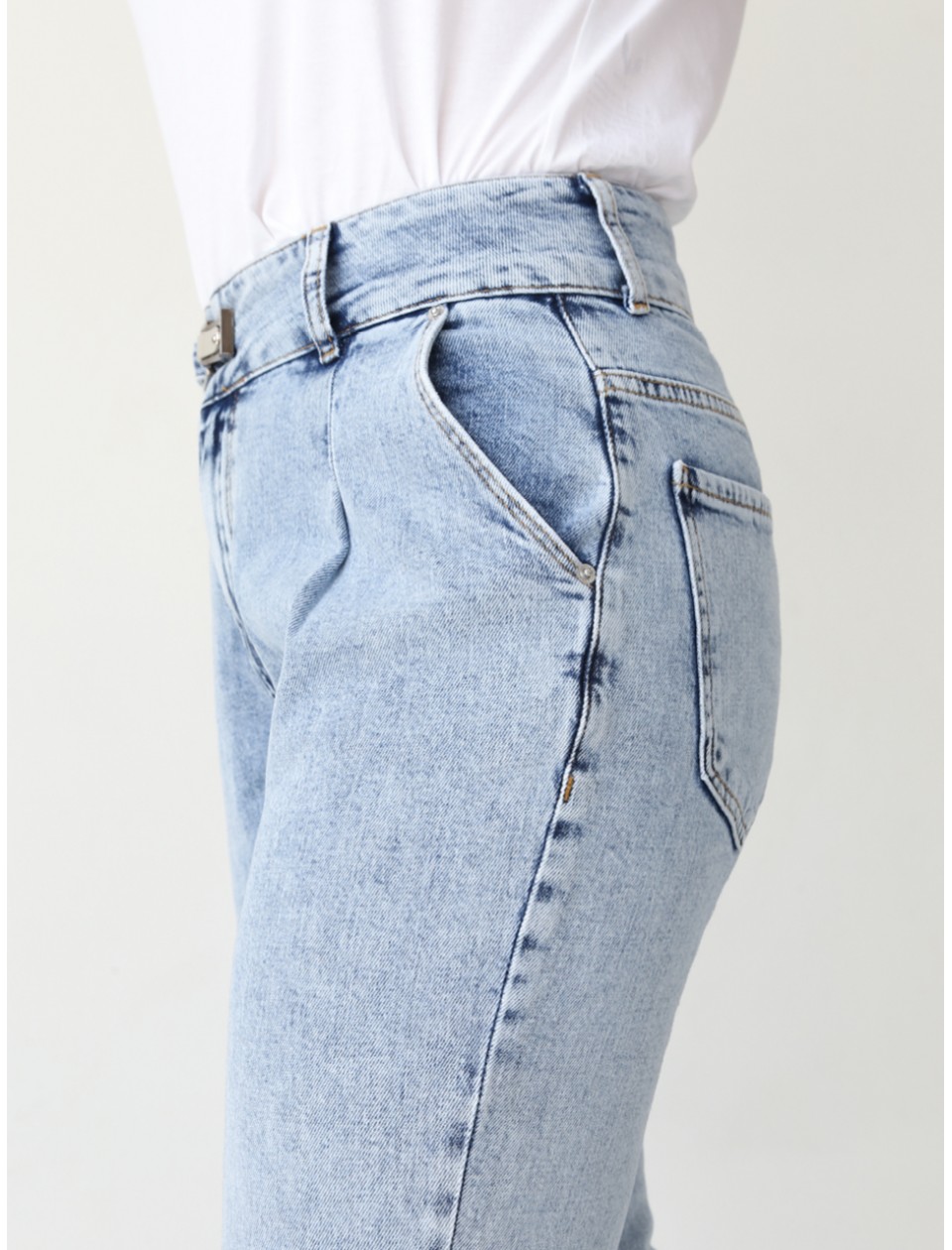 джинсы ANG 2535-789 св/син-защ+заст кон/ф 25-30 Ж