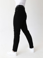 Джинсы женские утепленные МОМ черные 25-30  2439-769