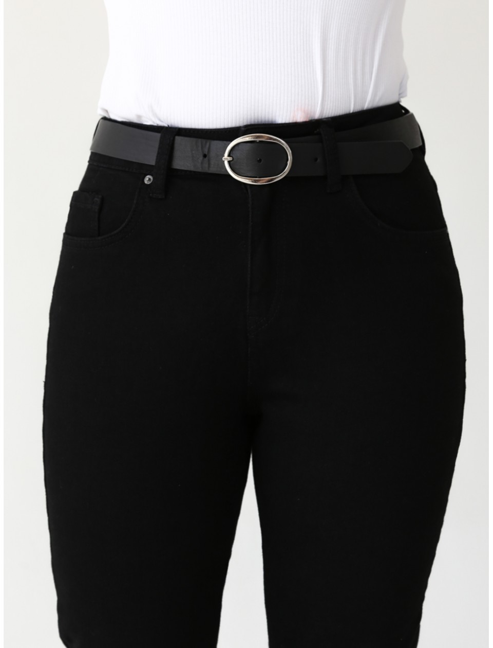 Джинсы женские утепленные МОМ черные 25-30  2439-769