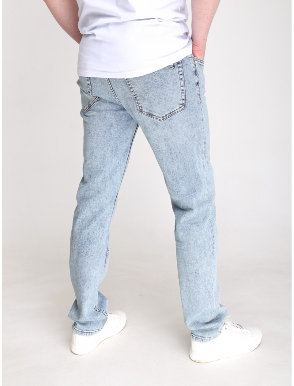 Джинси чоловічі світлі варені прямі 32-38 682-345
