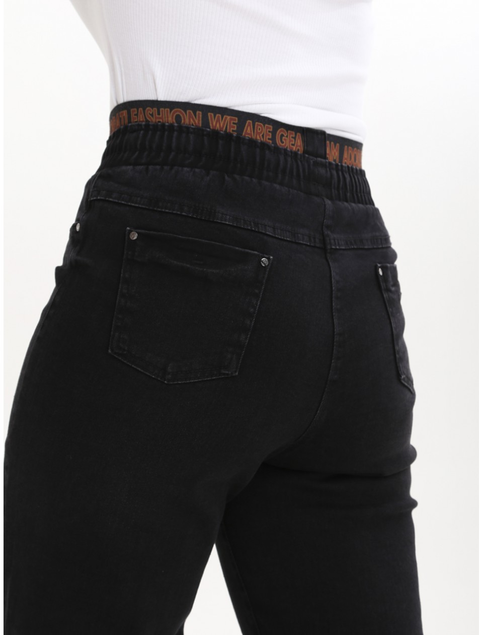 джинси S-li Adrt 7377-1 чор MOM+кул 36-42 Ж