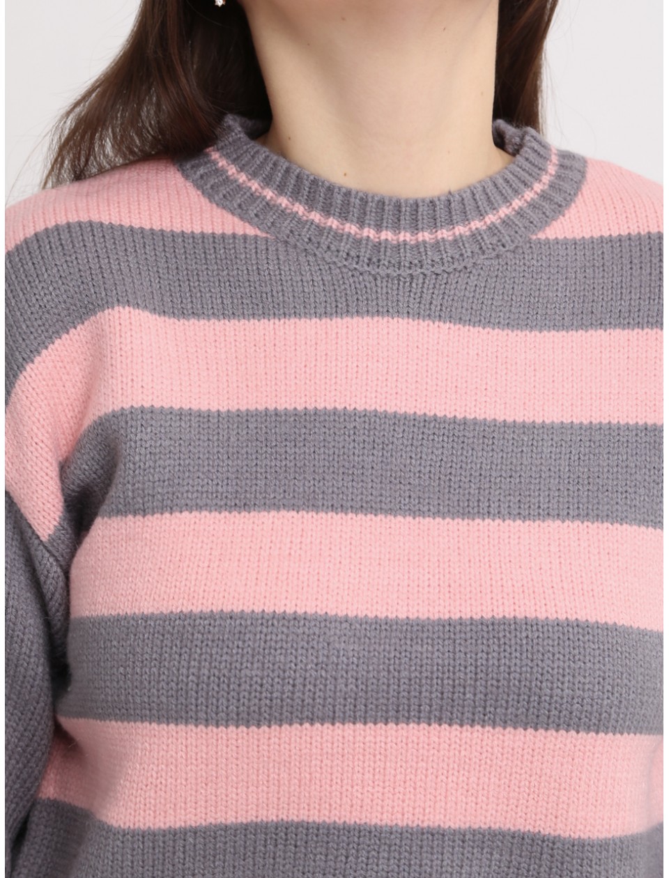 Светр жіночий рожевий з сірим укорочений в смужку 312-11-1
