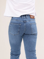 Джинсы женские светло-синие МОМ стрейчевые со средней посадкой  1001-w