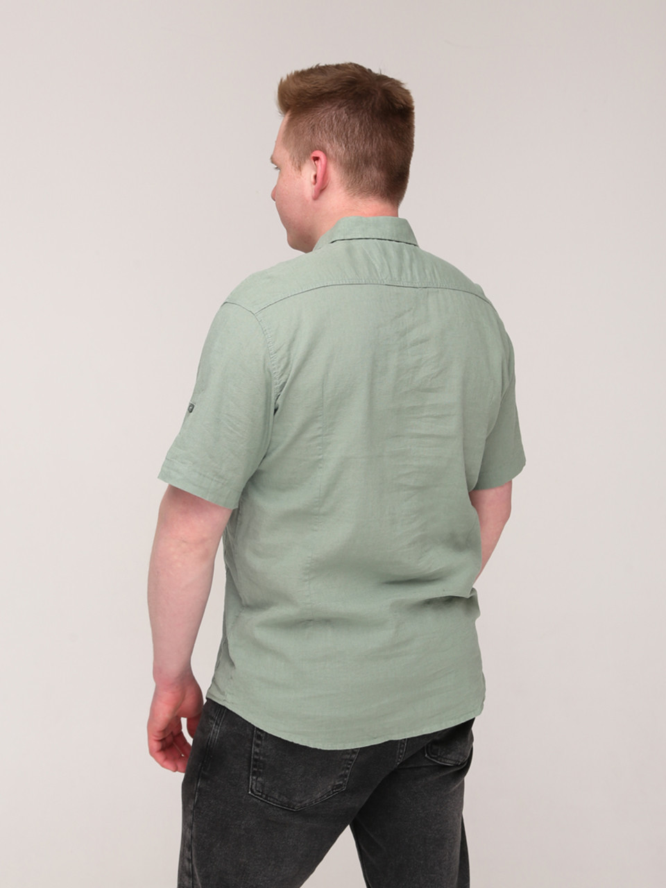 Рубашка мужская зеленая льняная короткий рукав  2403-2