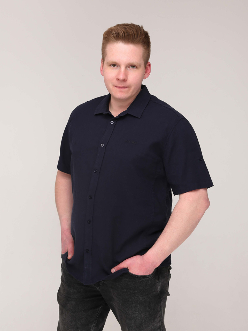 Сорочка чоловіча темно-синя тонка лляна короткий рукав 6508-1