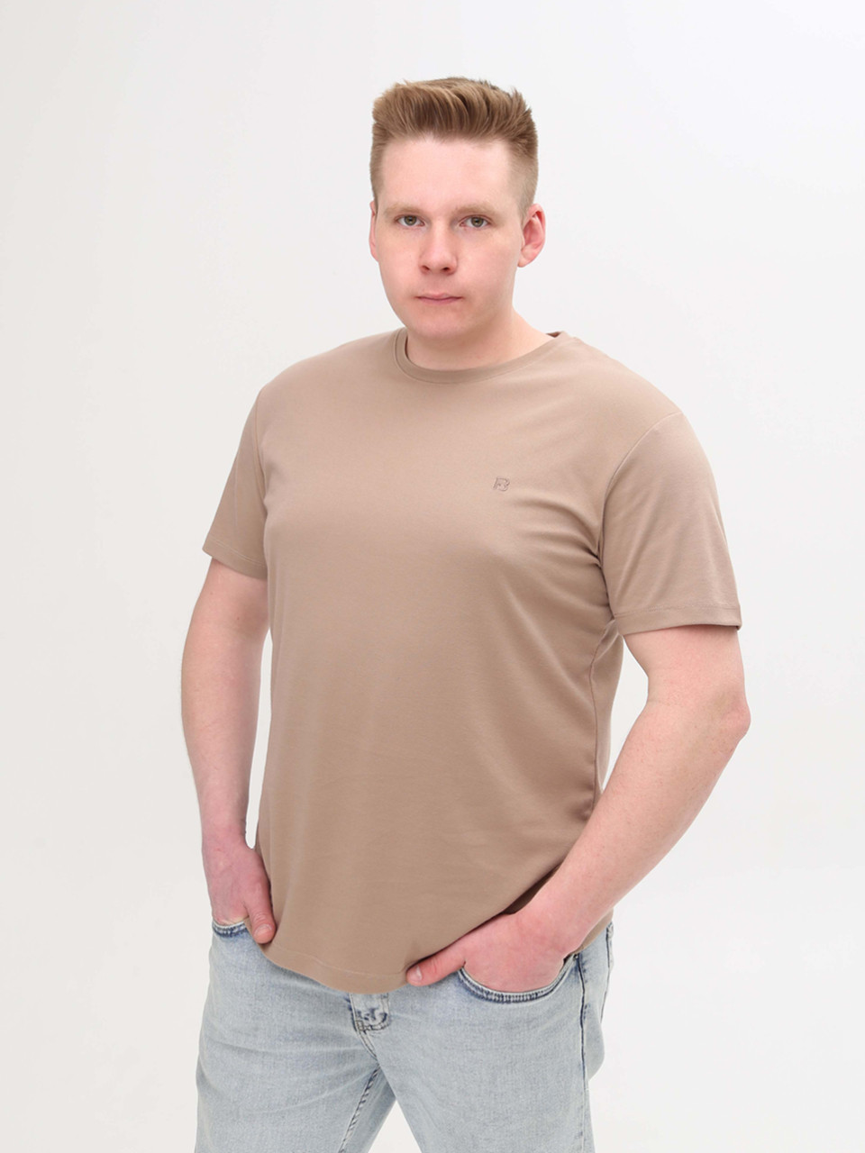 Футболка чоловіча бежева однотонна пряма 1976-1