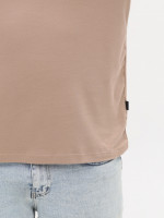 Футболка чоловіча бежева однотонна пряма 1976-1