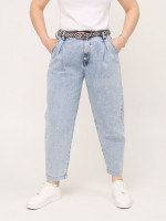 Джинсы бананы женские светло-голубые защипы  2442-755