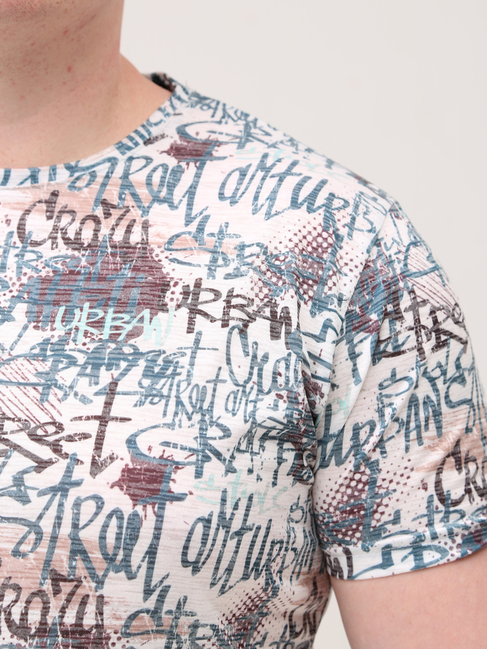 Футболка чоловіча біла тонка з написами 2-5 1109-В-2-1