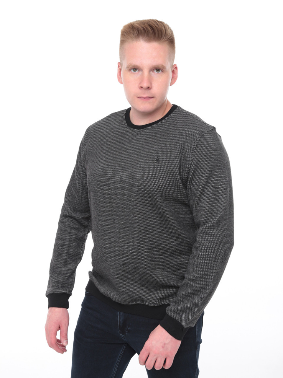 Джемпер чоловічий чорний прямий в крапку 8306-1