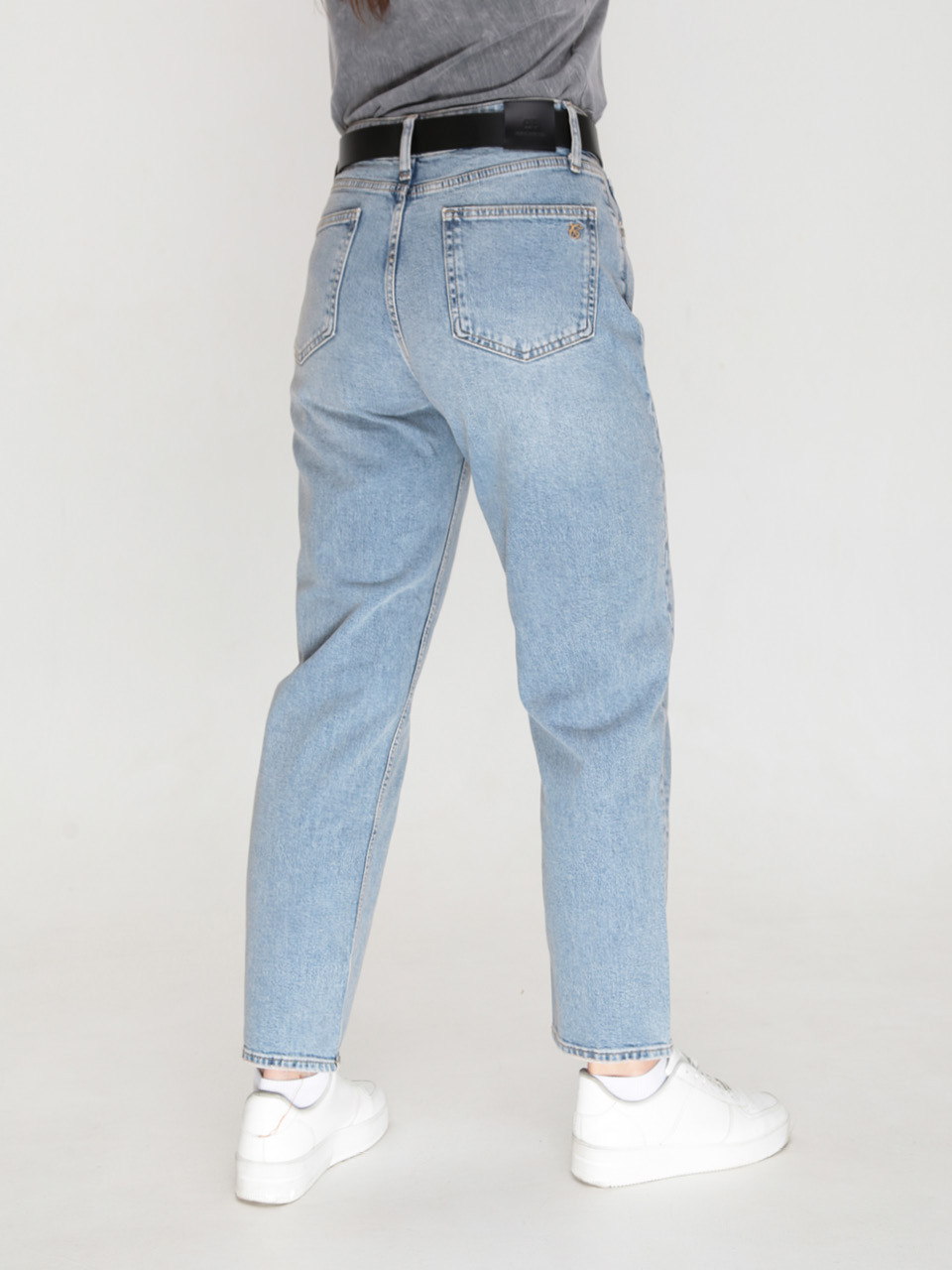 Джинси жіночі світло-сині МОМ прямі великий розмір 1574-1-B