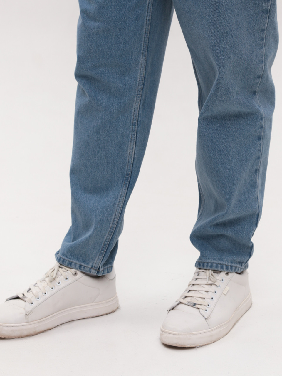 Джинси чоловічі блакитні МОМ із високою посадкою 2030-553