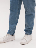 Джинси чоловічі блакитні МОМ із високою посадкою 2030-553