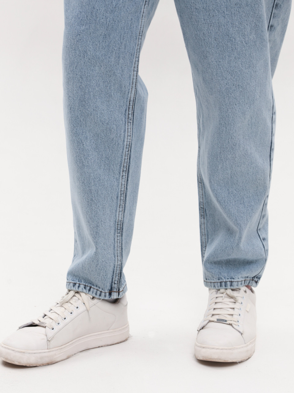 Джинси чоловічі блакитні з варінням МОМ з високою посадкою 2030-551
