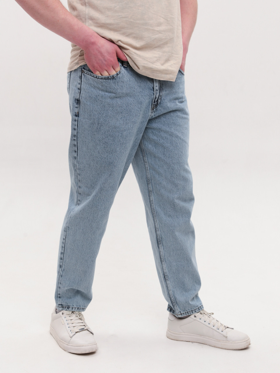 Джинси чоловічі блакитні з варінням МОМ з високою посадкою 2030-551