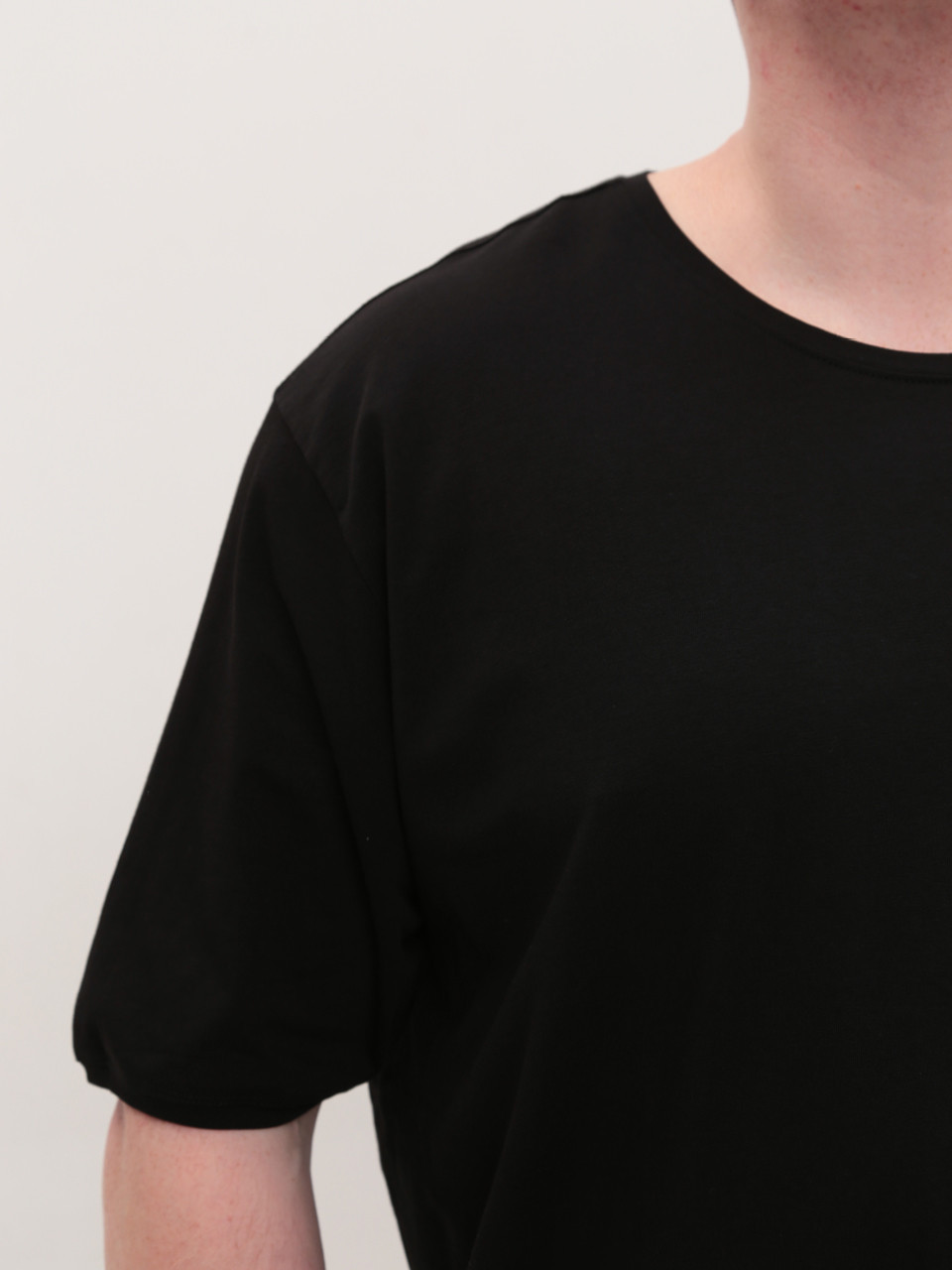 Футболка чоловіча чорна однотонна у великих розмірах 8107-SB-02