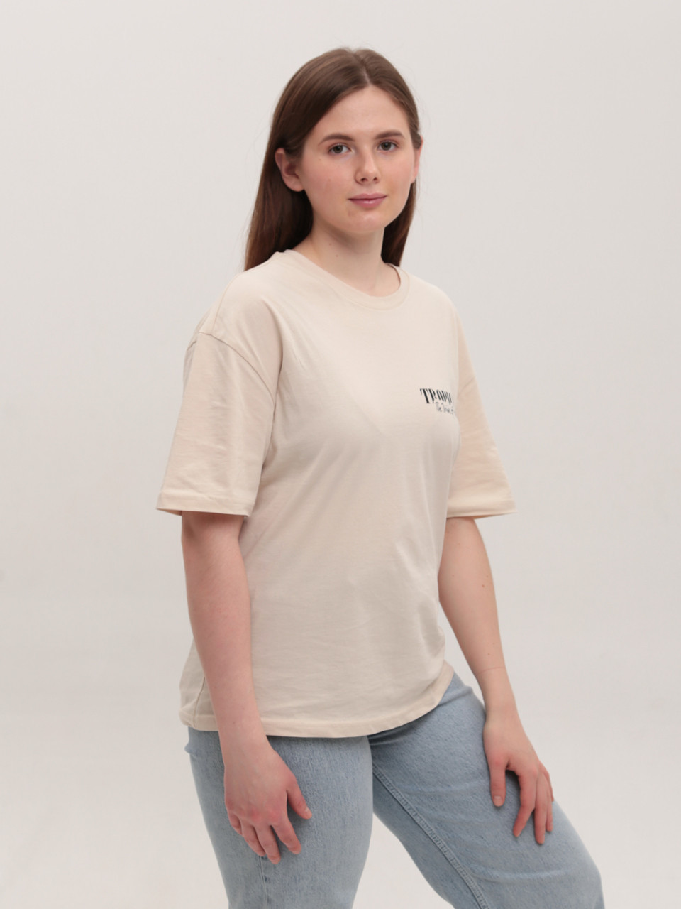 Футболка женская светло-бежевая с принтом W-04-2-Т