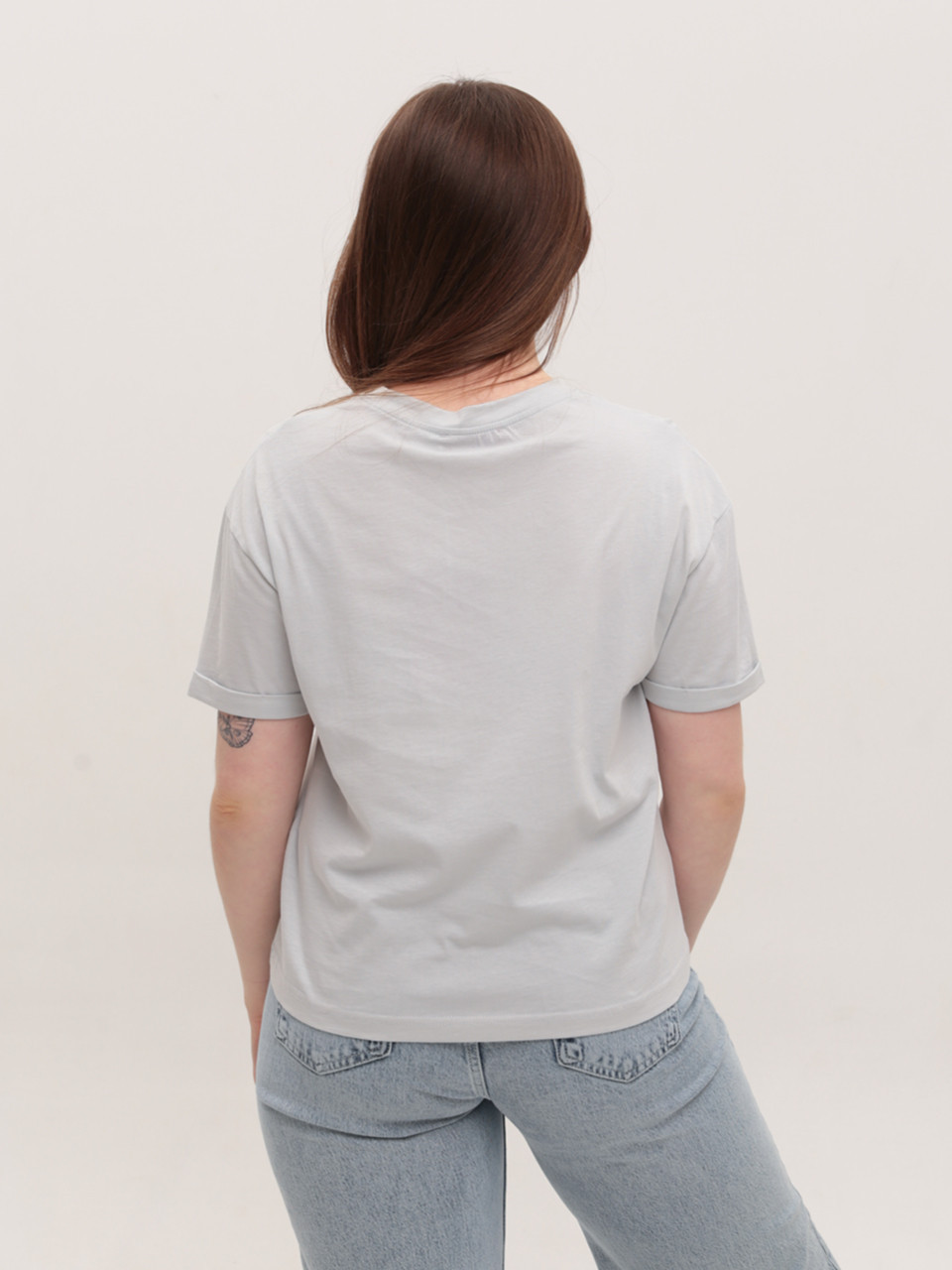Футболка женская светло-серая прямая укороченная W-30-3