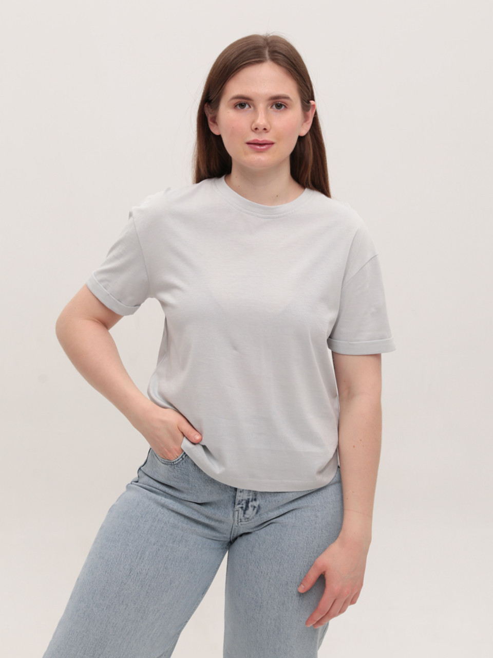 Футболка женская светло-серая прямая укороченная W-30-3