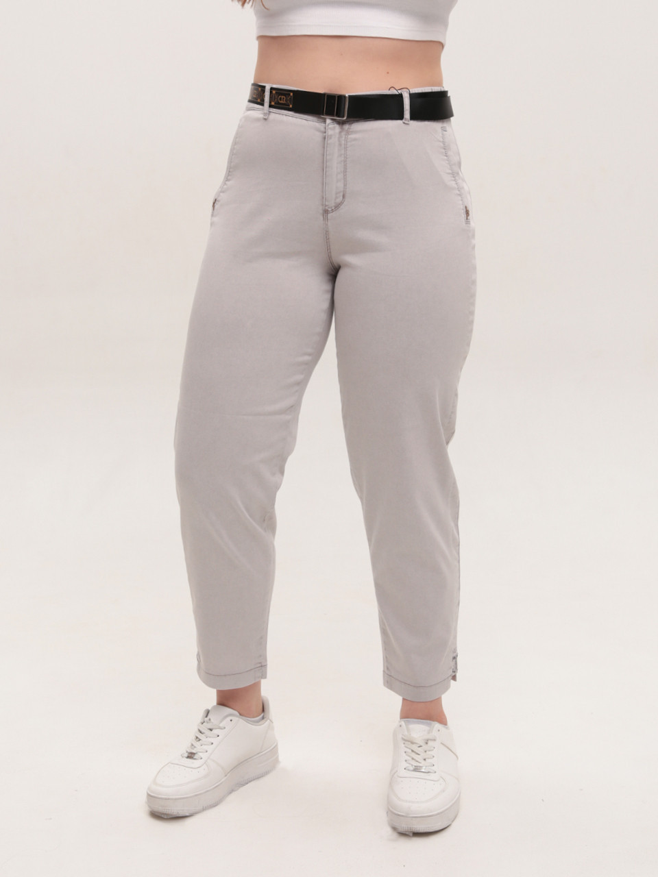 Джинсы женские светло-бежевые МОМ тонкие 10456-1