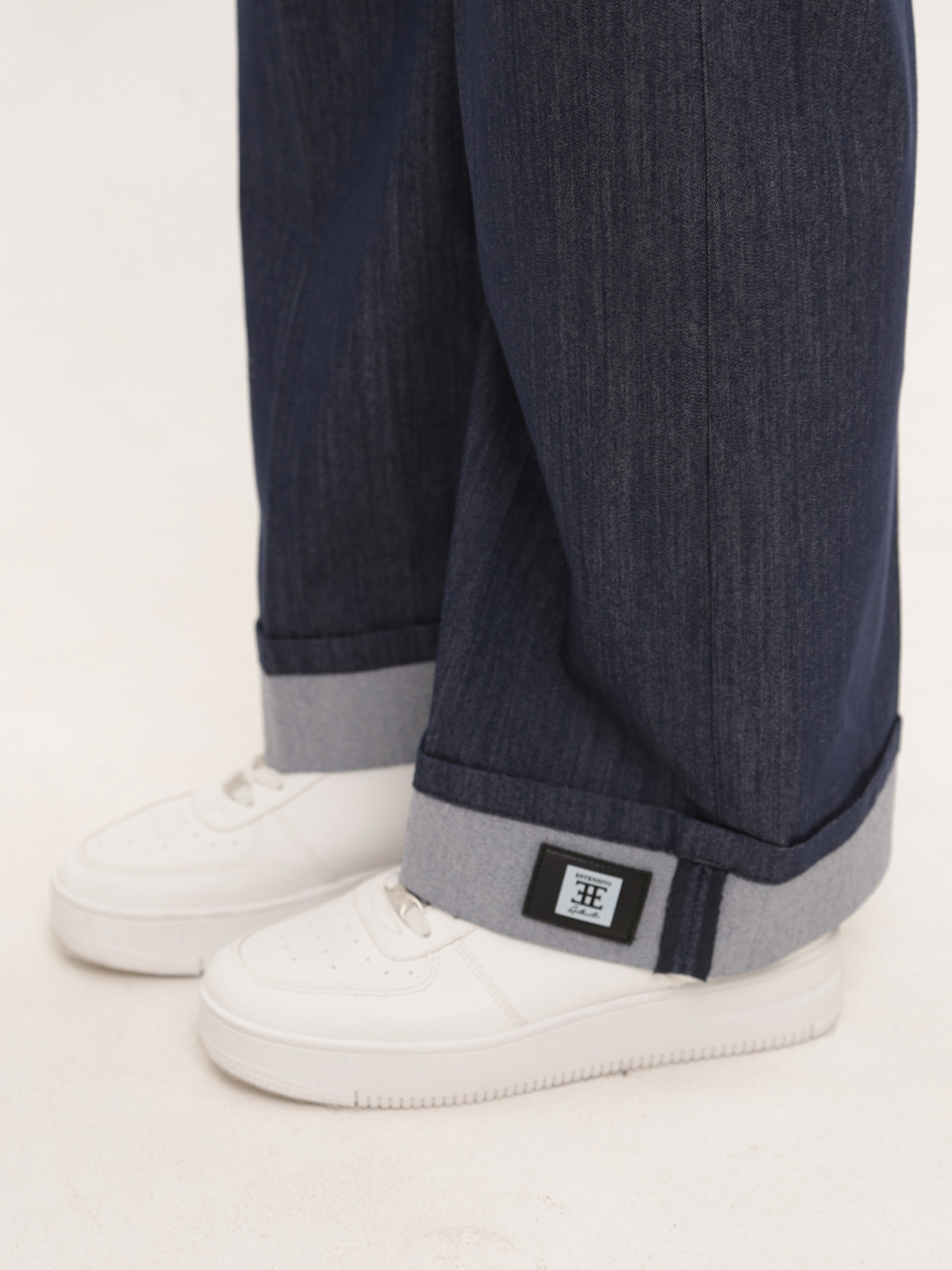 Джинсы женские темно-синие широкие тонкие большие размеры 1624-B-1