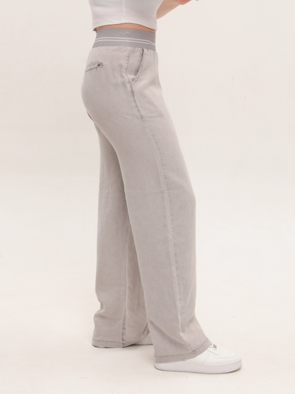 Штани жіночі світло-бежеві тонкі широкі з гумкою на пояс 7739-1