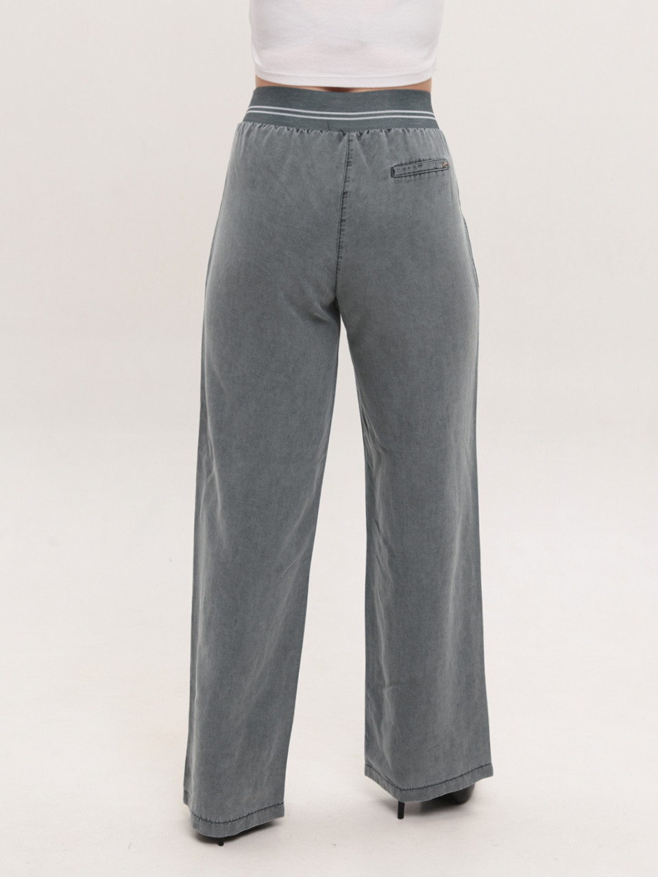 Штани жіночі оливкові тонкі широкі з гумкою на пояс 7739-2