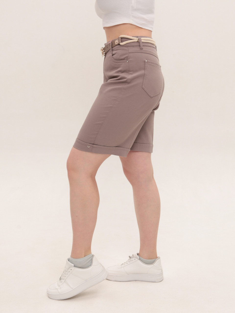 Шорты женские бежевые прямые со стрейчем 6034-3