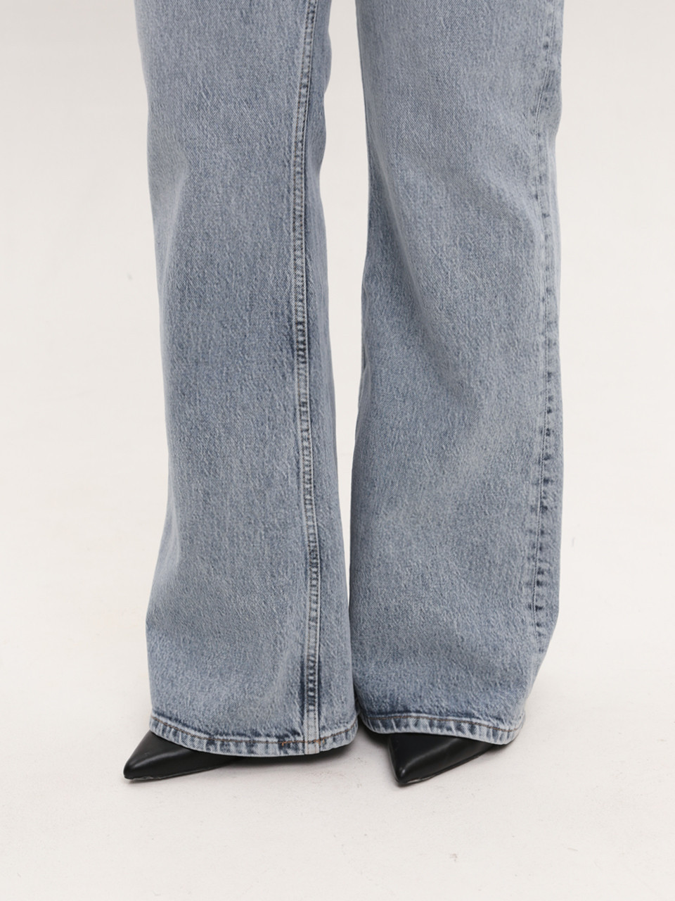 Джинсы женские голубые клеш с высокой посадкой 1563