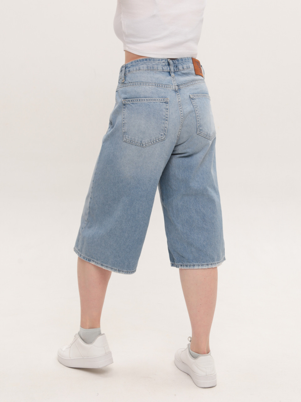 Шорты женские багги голубые длинные 4451