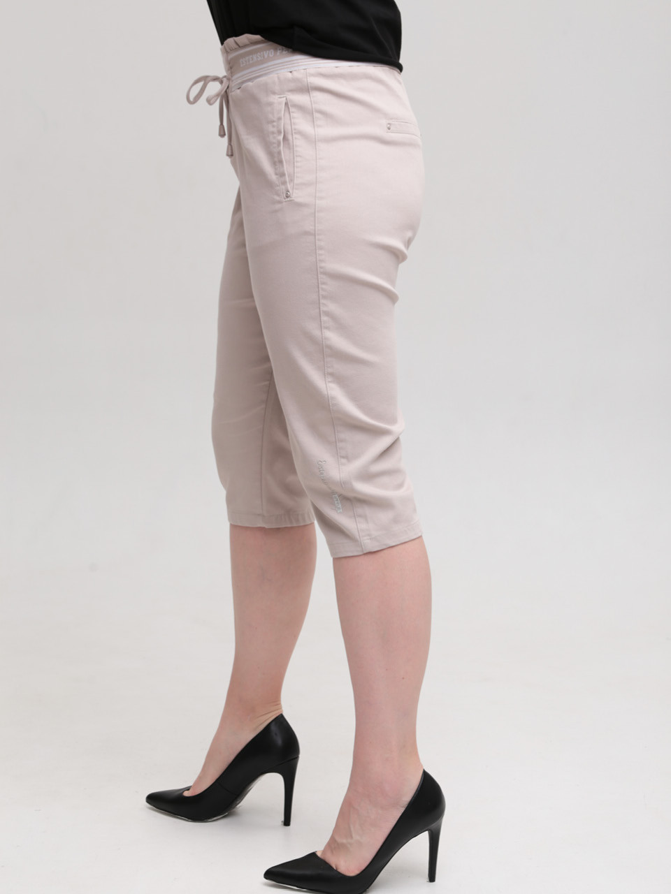 Жіночі шорти світло-бежеві зі стрейчем великий розмір 2025-B-1