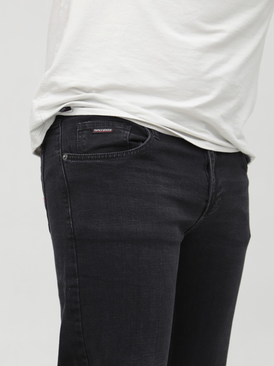 Джинсы мужские черные прямые 36 длина 23117 6708 695