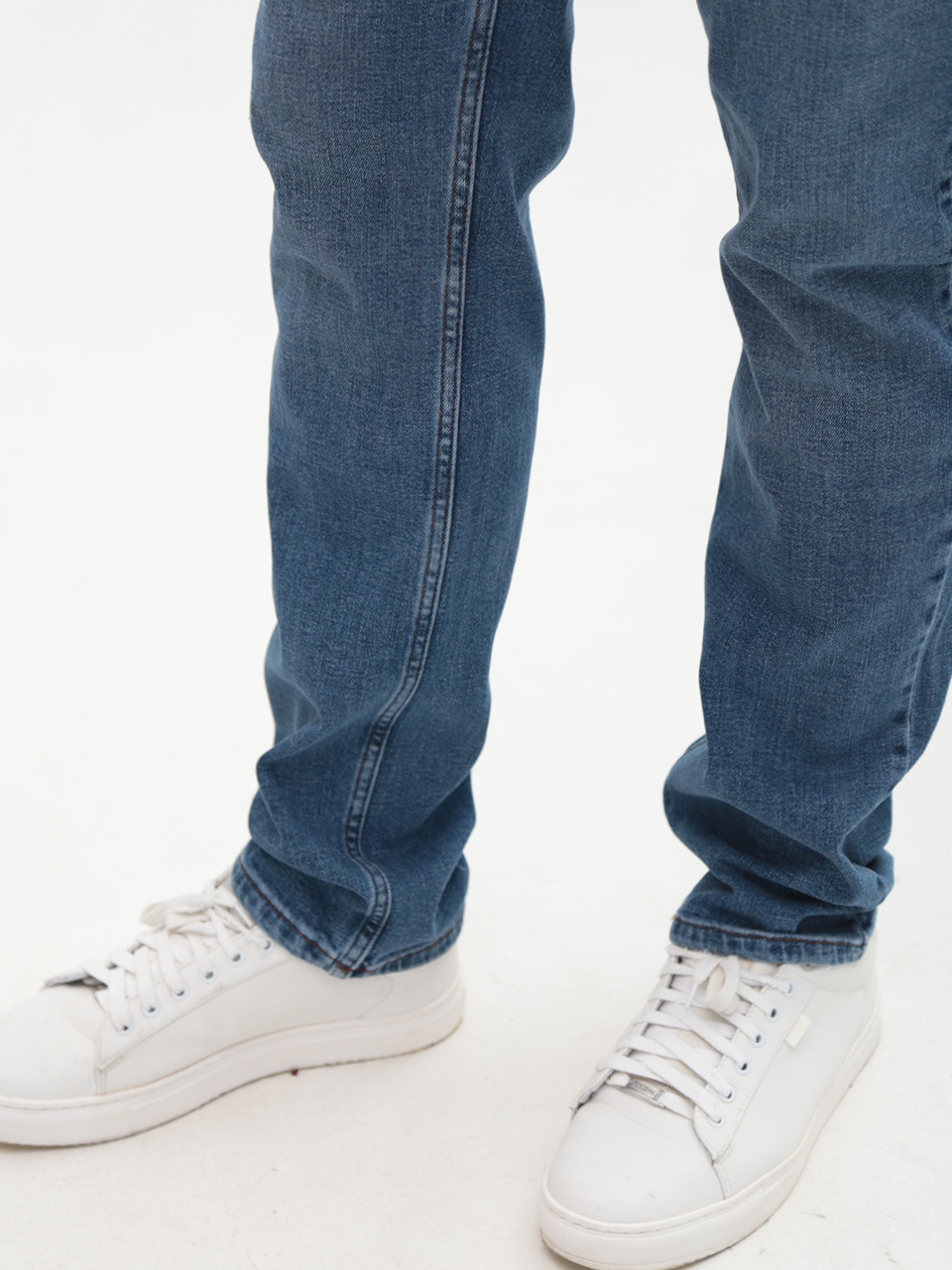 Джинсы мужские синие слим со стрейчем 4429