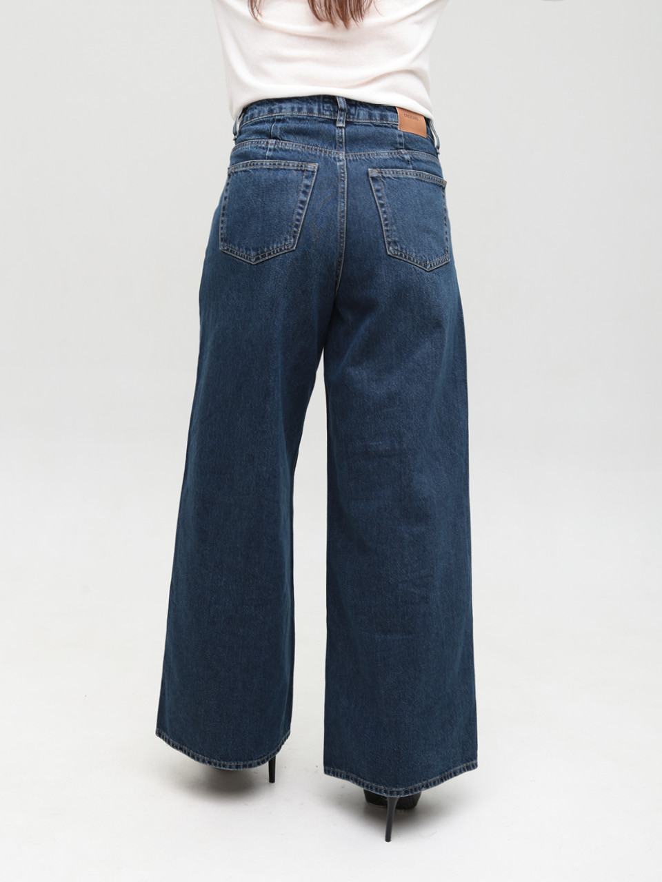 Джинси жіночі сині супер широкі з високою посадкою 1624