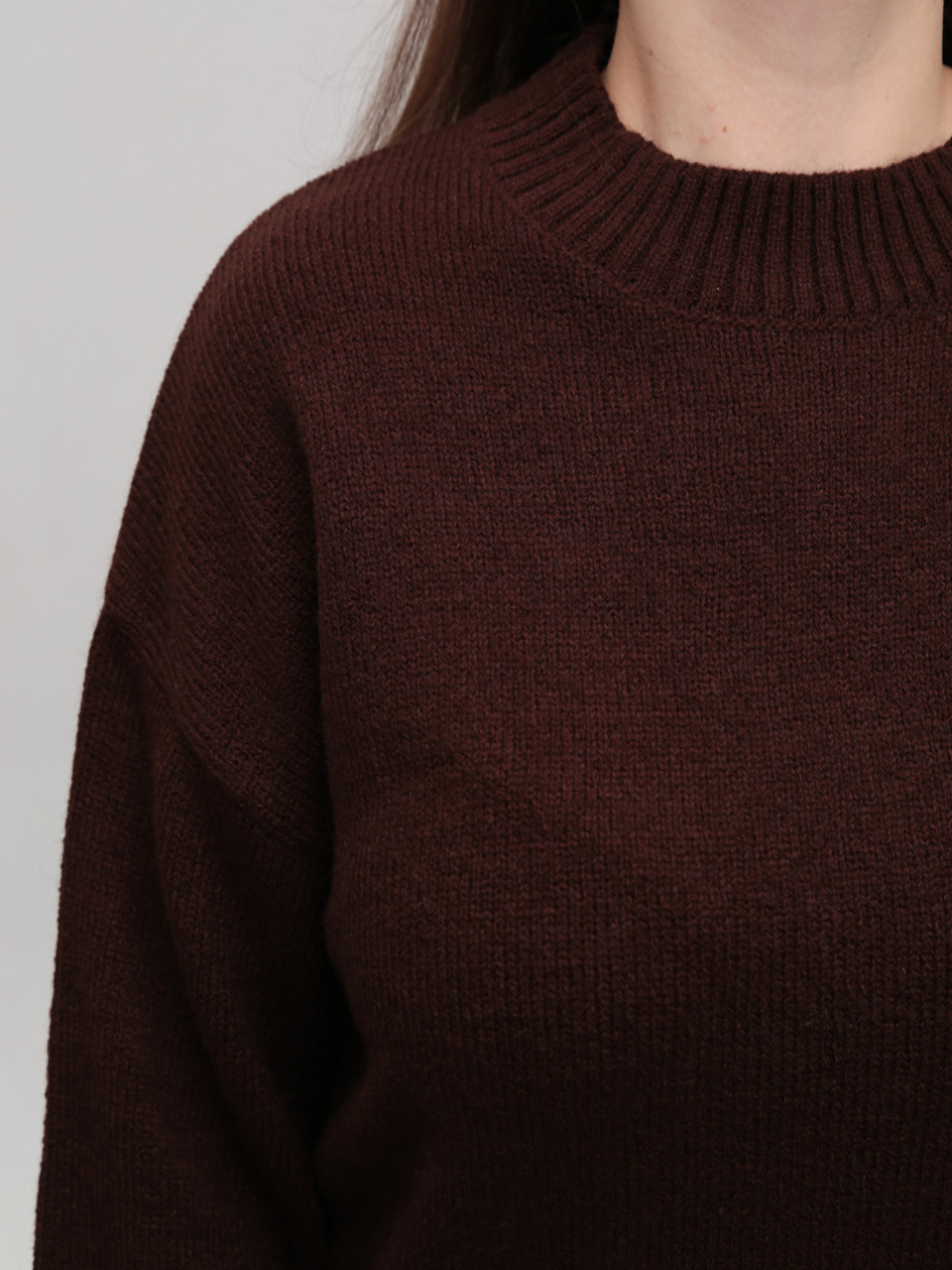 Свитер женский коричневый теплый укороченный 8533-9-Т