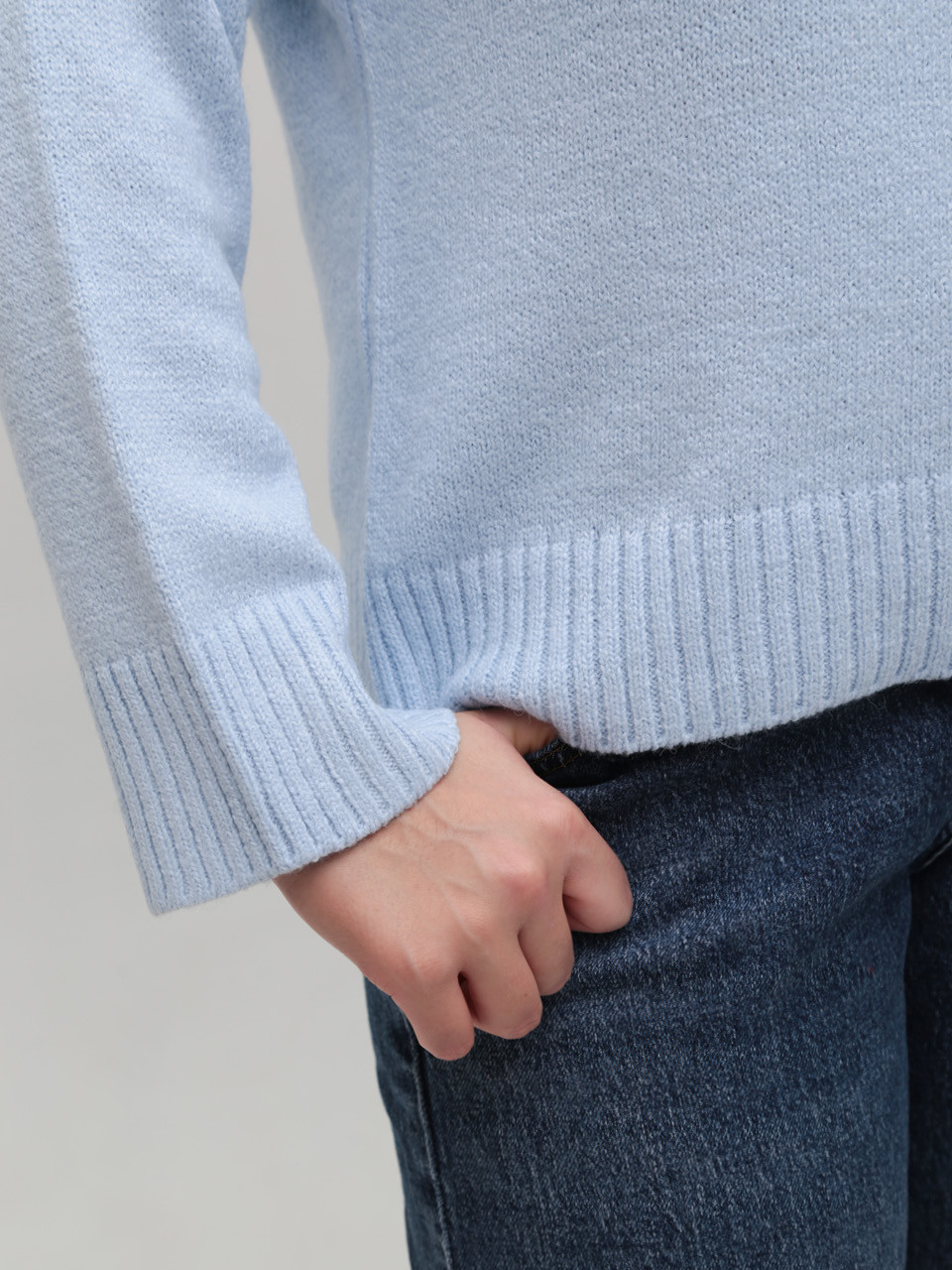 Свитер женский голубой теплый укороченный 8533-4-Т