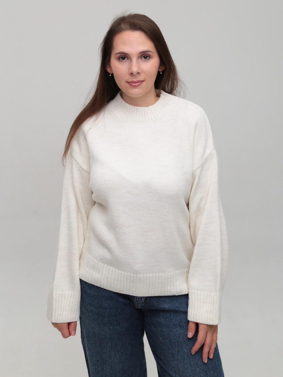 Свитер женский белый укороченный с горлом 8533-2-Т