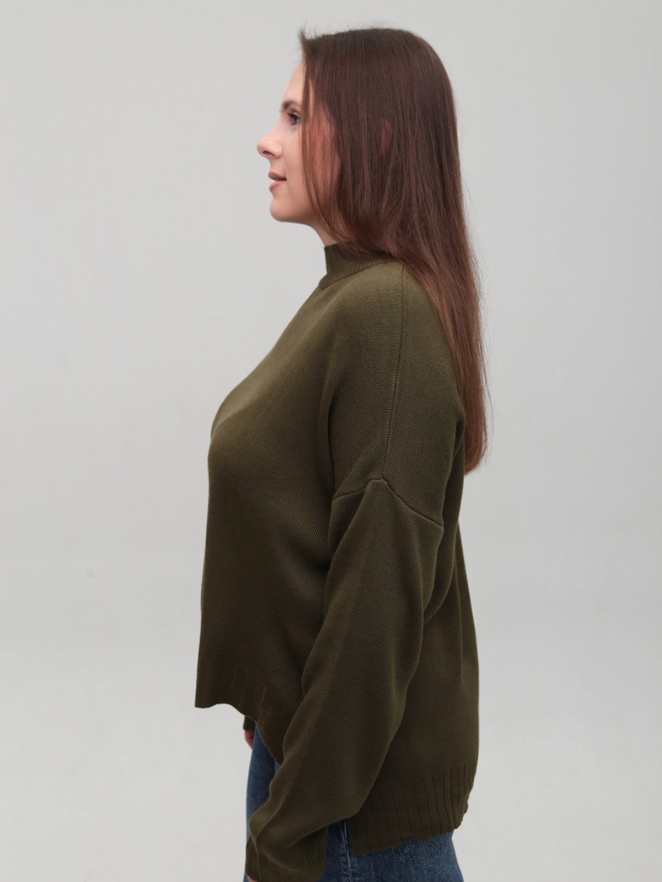 Свитер женский хаки свободный с горлом 10866-8