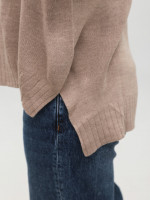 Светр жіночий бежевий вільний з горлом 10866-11