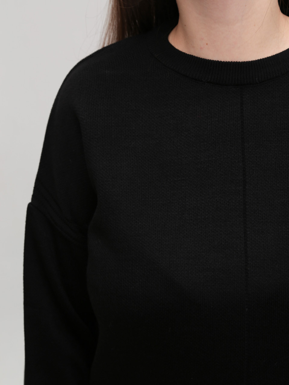 Свитер женский черный укороченный 12249-1-Т