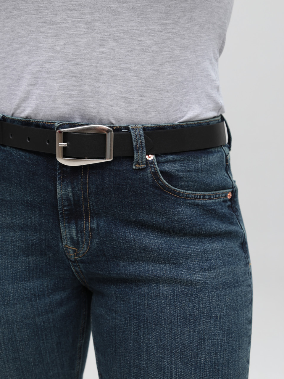 Джинси жіночі прямі темно-сині із середньою посадкою великі розміри 3258-B-0571