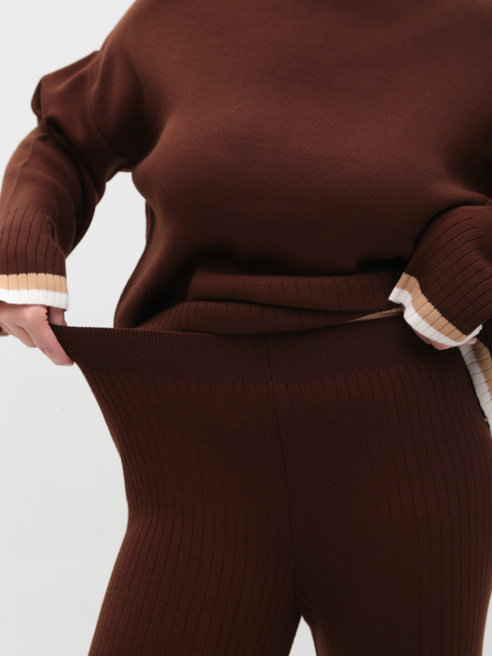 Костюм женский вязаный коричневый теплый свитер с брюками  12227-9
