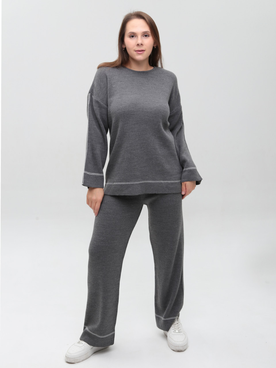 Костюм женский вязаный серый свитер с брюками 12228-3