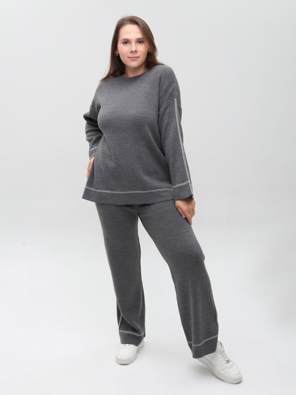 Костюм женский вязаный серый свитер с брюками 12228-3