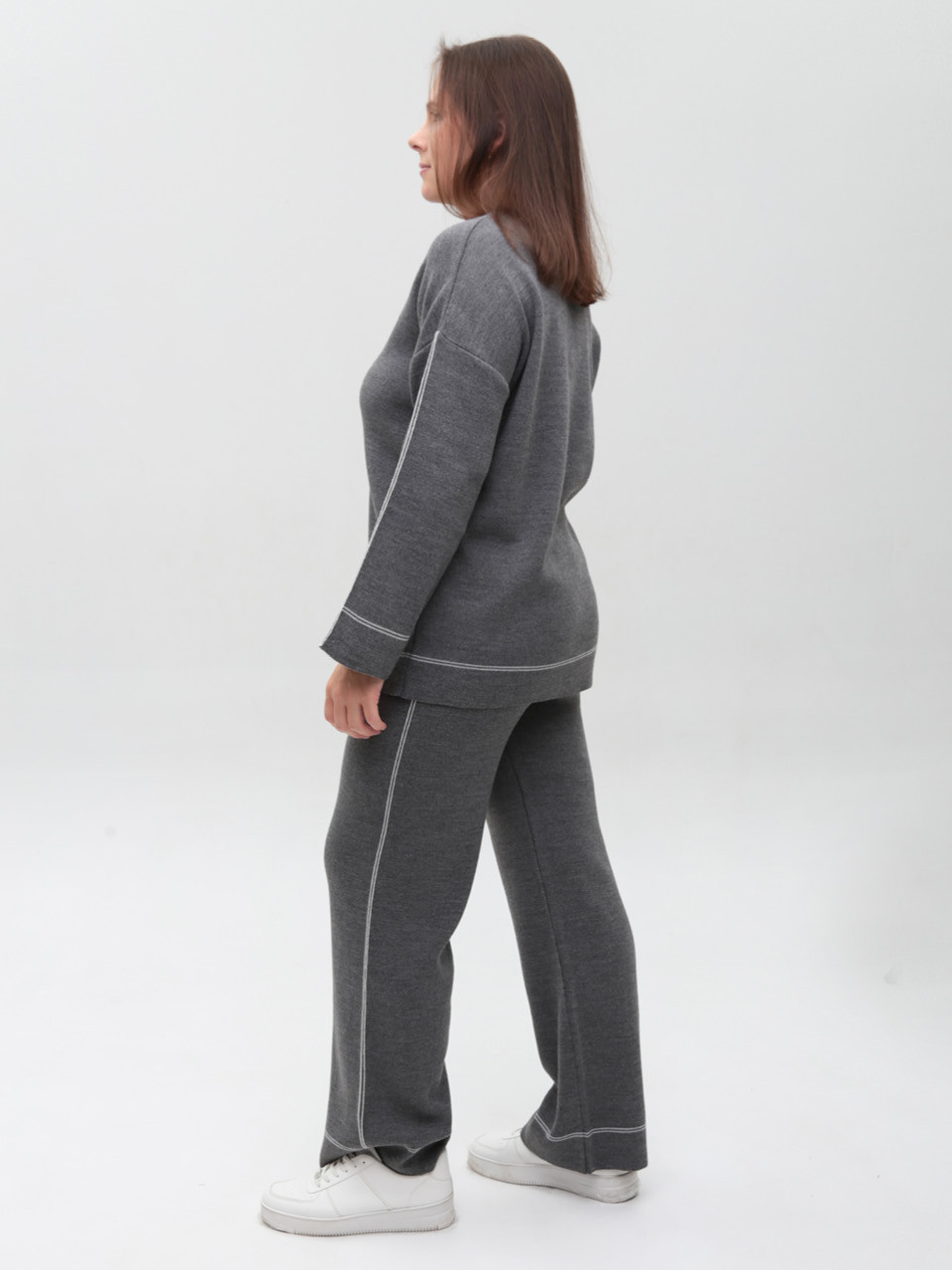 Костюм женский вязаный серый свитер с брюками 12228-3