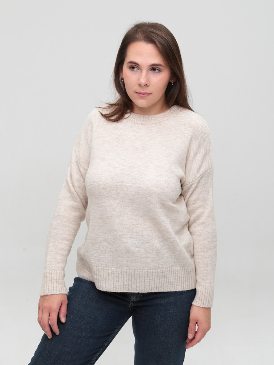 Светр жіночий молочний прямий однотонний 8547-2-Т