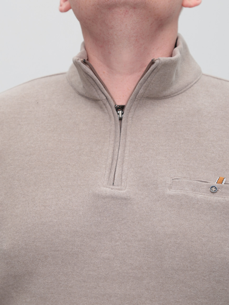 Джемпер чоловічий світло-бежевий з коміром стійка 9137-5