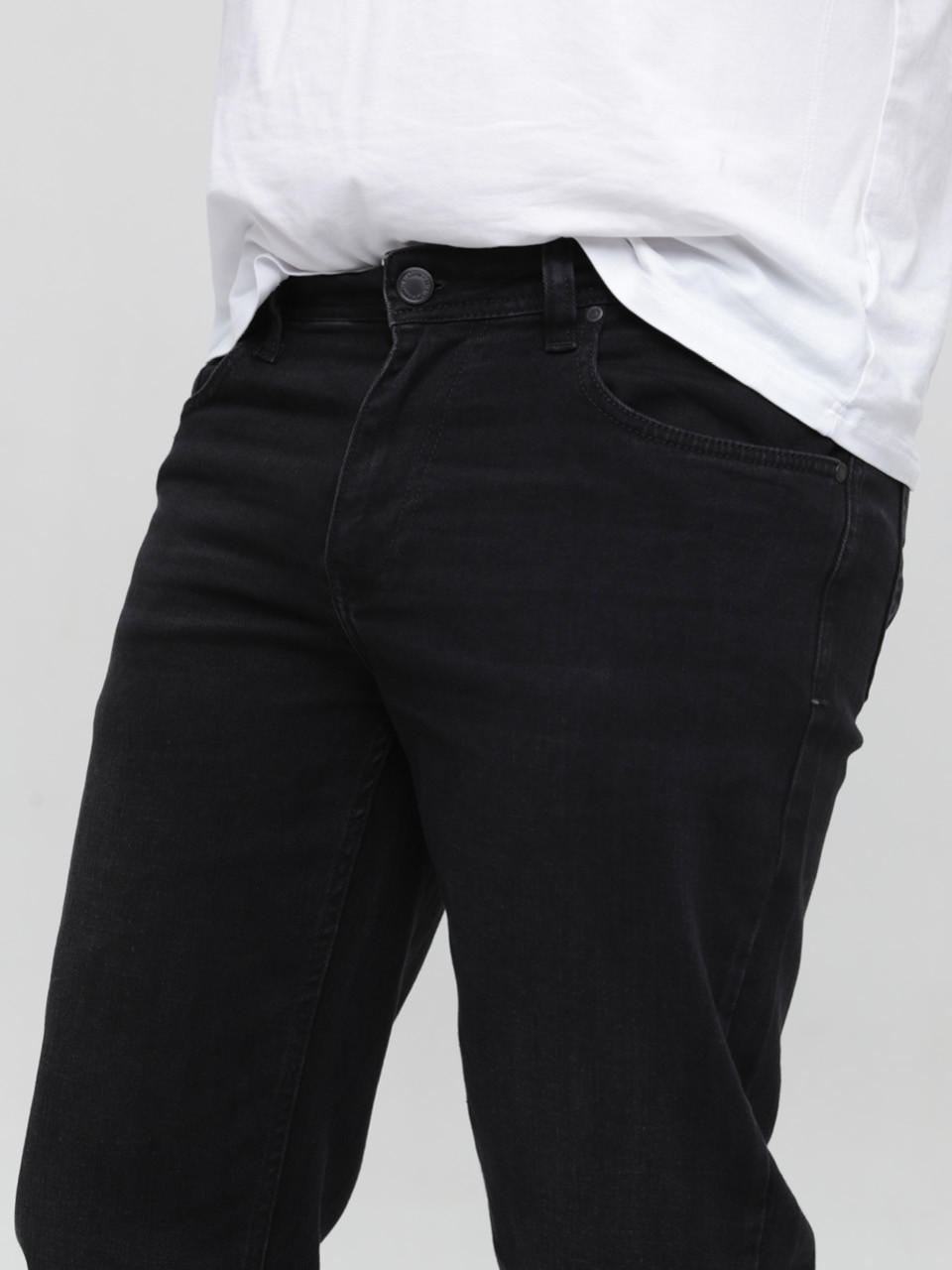 Джинсы мужские черные прямые 38 длина 26660 7618 389