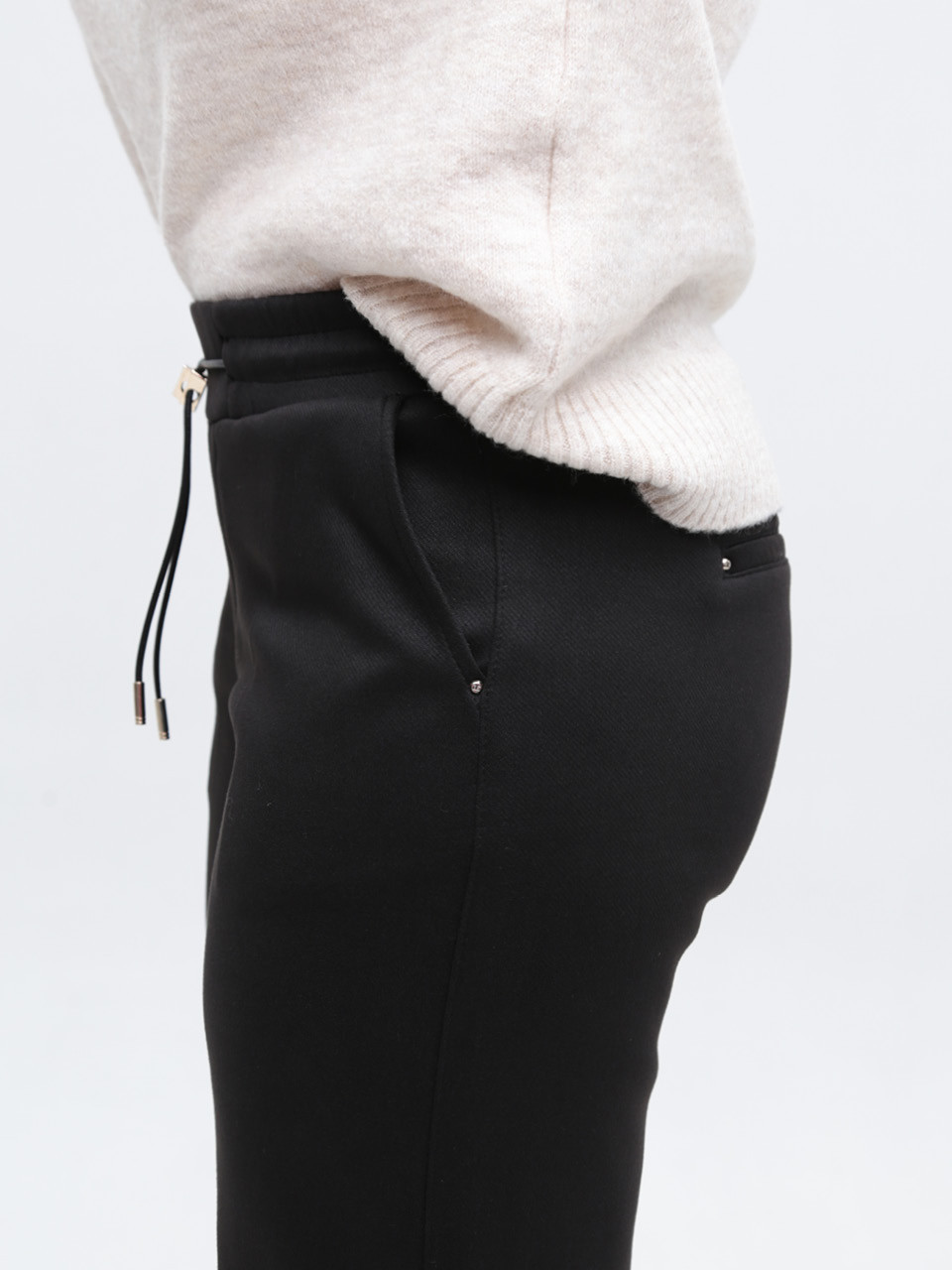 Брюки женские черные широкие теплые на резинке 1720-2